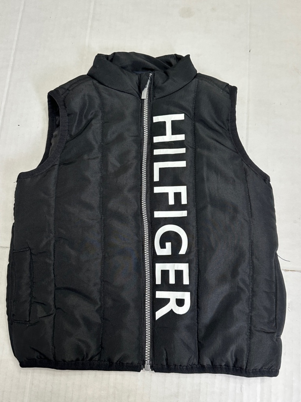 Tommy Hilfiger Baby Puffer Vest Black Full Zip Size 18 Months